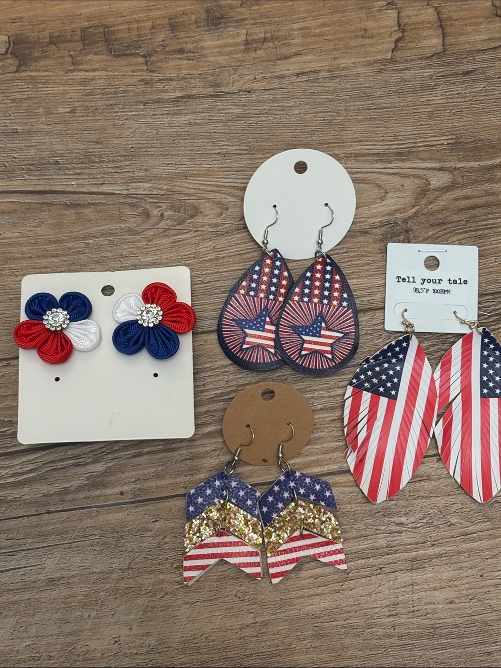 Patriotic Lot of Earrings • USA
